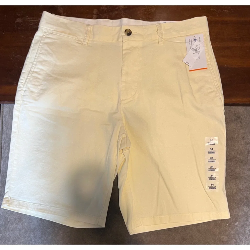 Old Navy Ultimate Slim Built-In Flex Shorts Lot of 3 Mens Size 34 Shorts